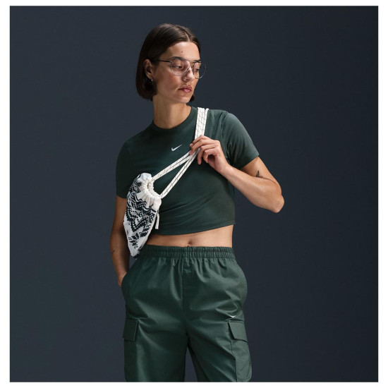 Nike Γυναικεία κοντομάνικη μπλούζα Sportswear Essential